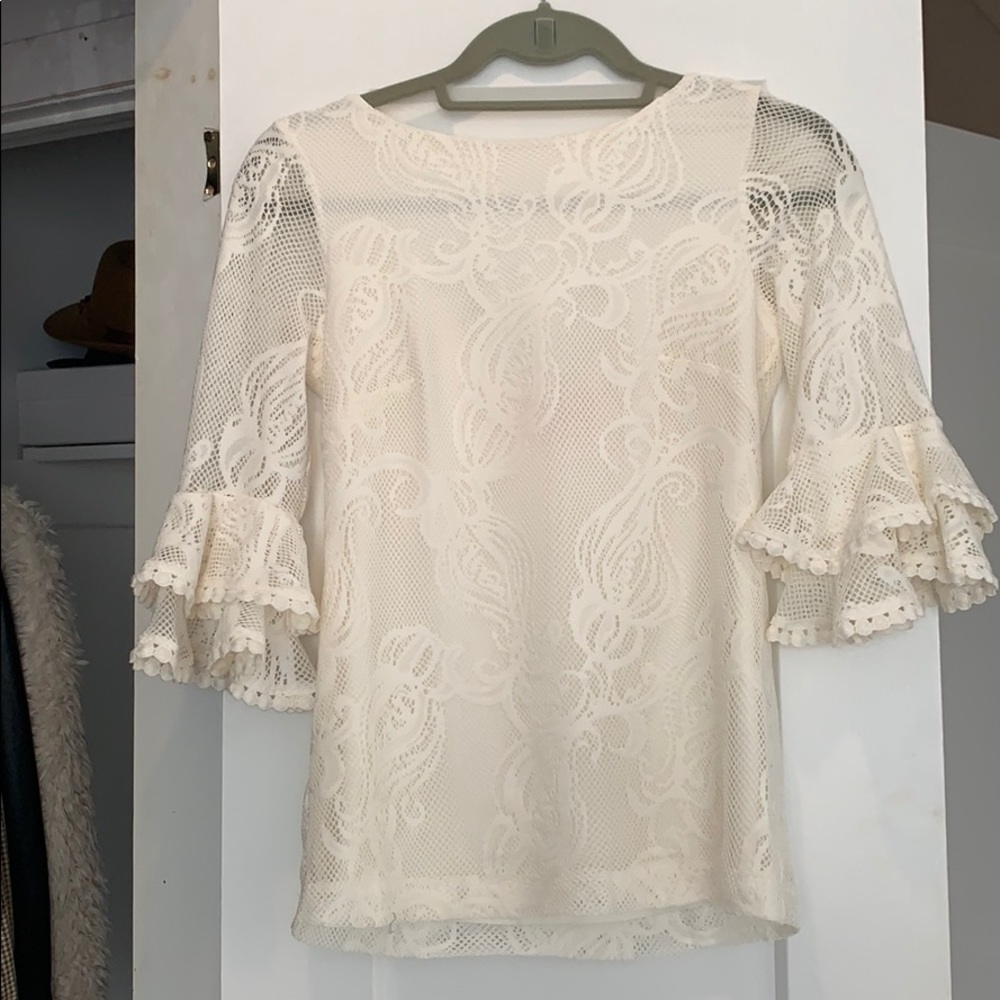 Lilly Pulitzer bell sleeve lace white shirt